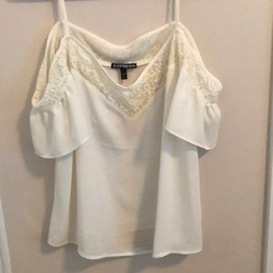 Express cold shoulder